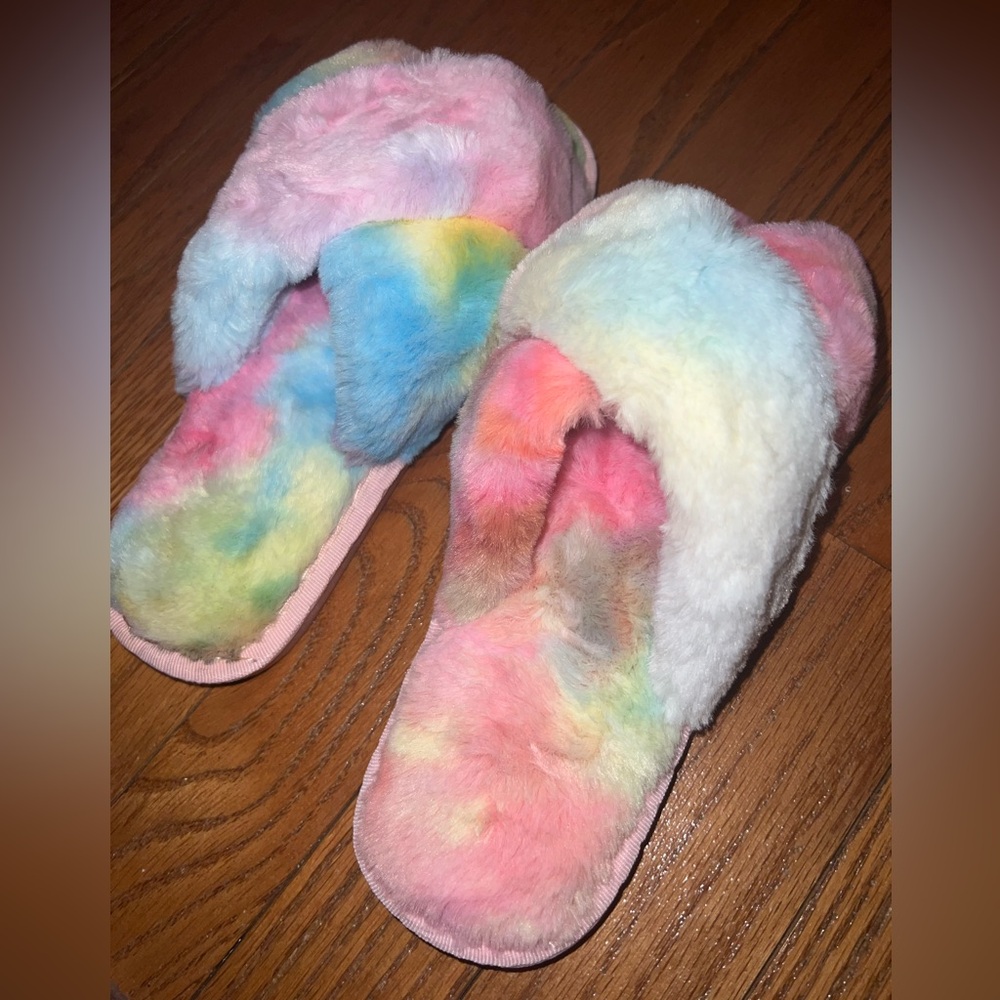 Colorful Fuzzy Slippers - Picture 2 of 4
